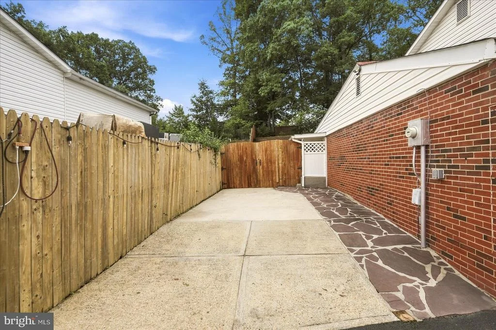 Photo of 14802 DODSON DRIVE