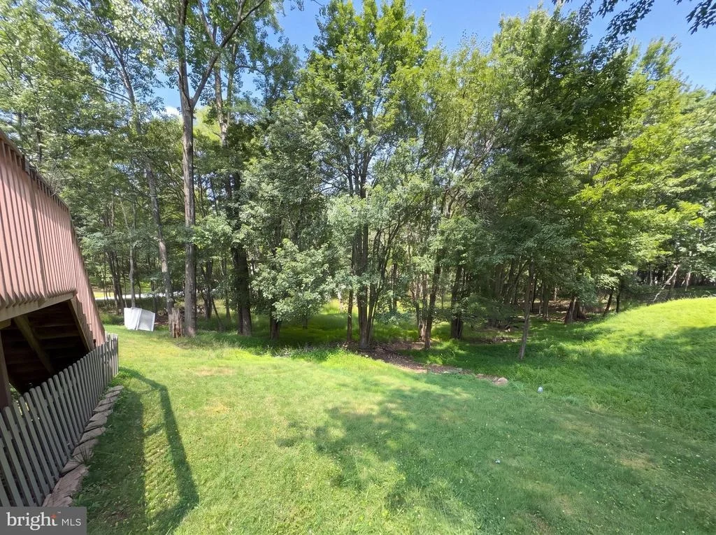 Photo of 814 CLEARVIEW DRIVE