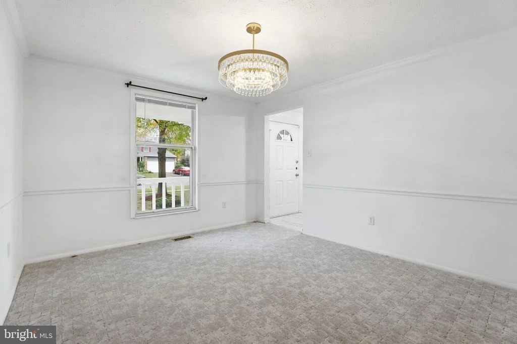 Photo of 1261 CAVENDISH DRIVE