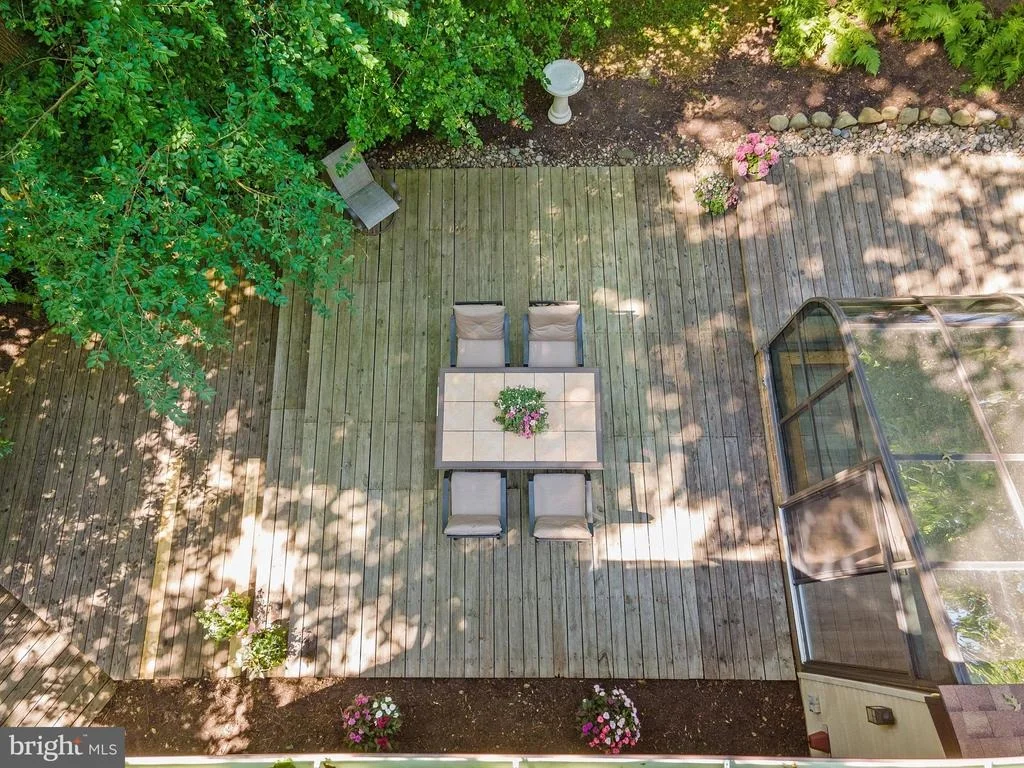 Photo of 11247 HANDLEBAR ROAD
