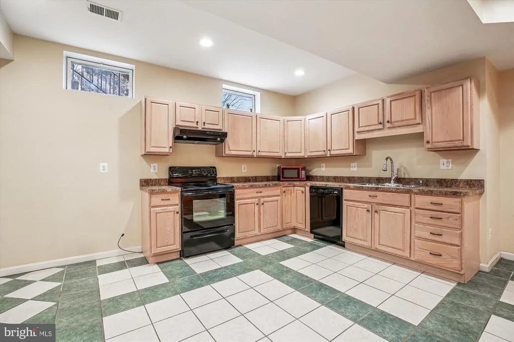 Photo of 14212 SCHAEFFER ROAD