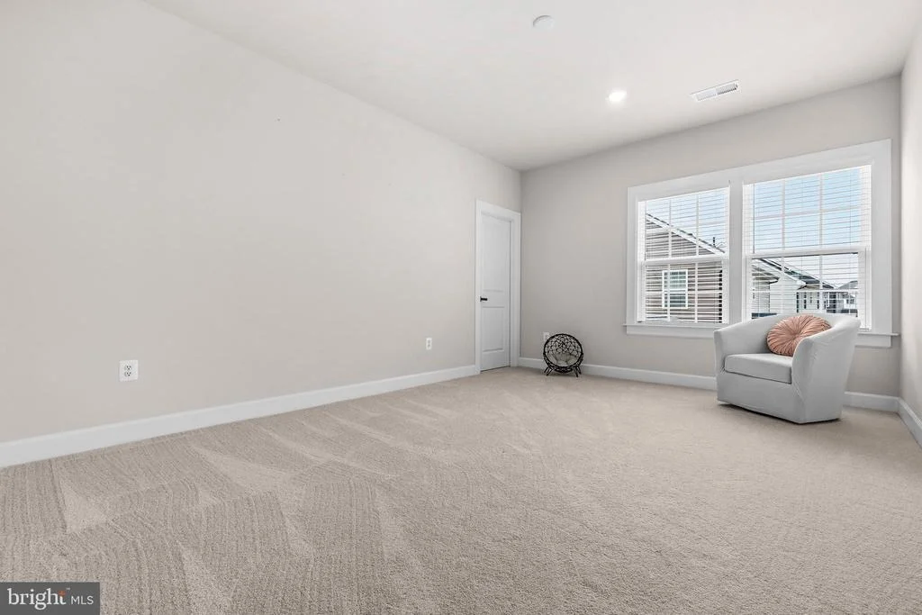Photo of 15503 TWIN RIVER CIR
