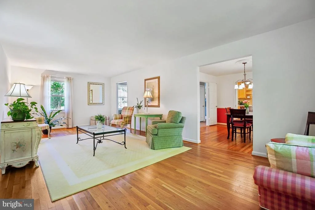 Photo of 1525 ARBOR VIEW ROAD