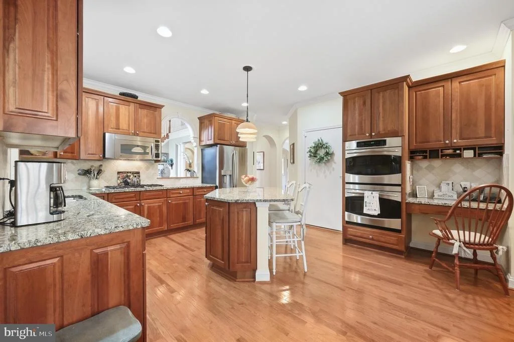 Photo of 3017 PALATINE DRIVE