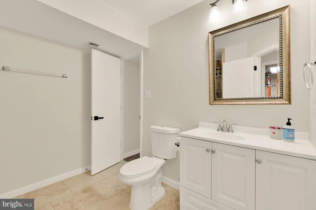 Photo of 5010 KING RICHARD DRIVE