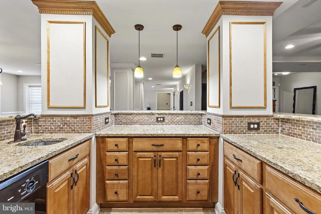 Photo of 2304 WILLOW VALE DRIVE