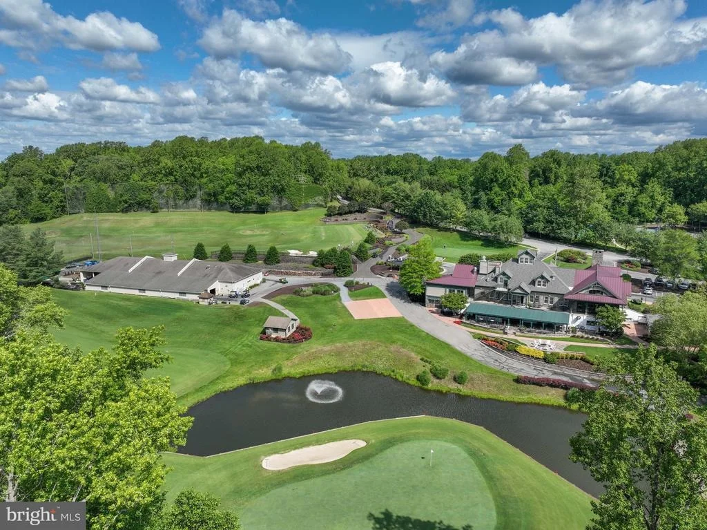 Photo of 9 SEWALL COURT