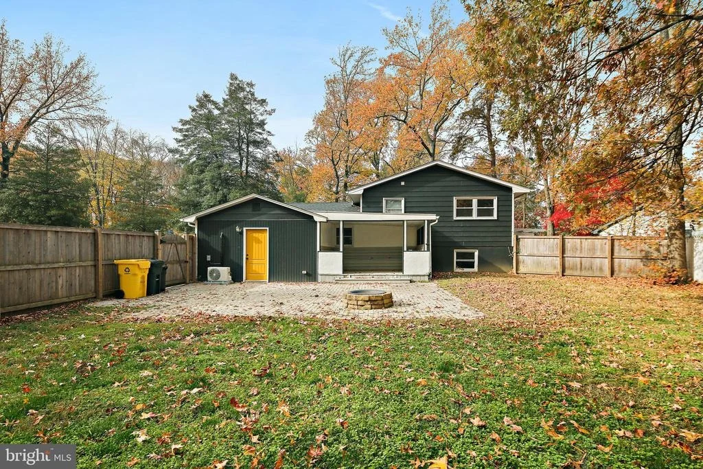 Photo of 2847 CARROLLTON ROAD
