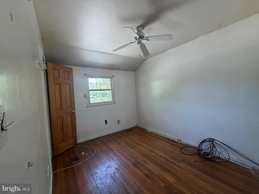 Photo of 27 LANGDON ROAD