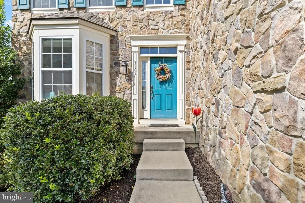 Photo of 5103 CREST HAVEN WAY