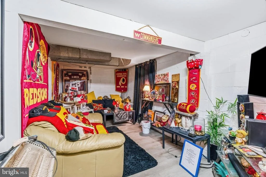 Photo of 1044 BEECHWOOD DRIVE