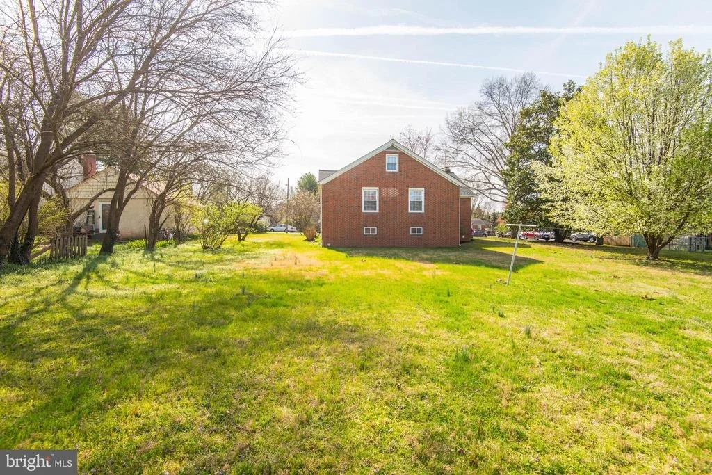 Photo of 8904 CHERRY TREE LANE