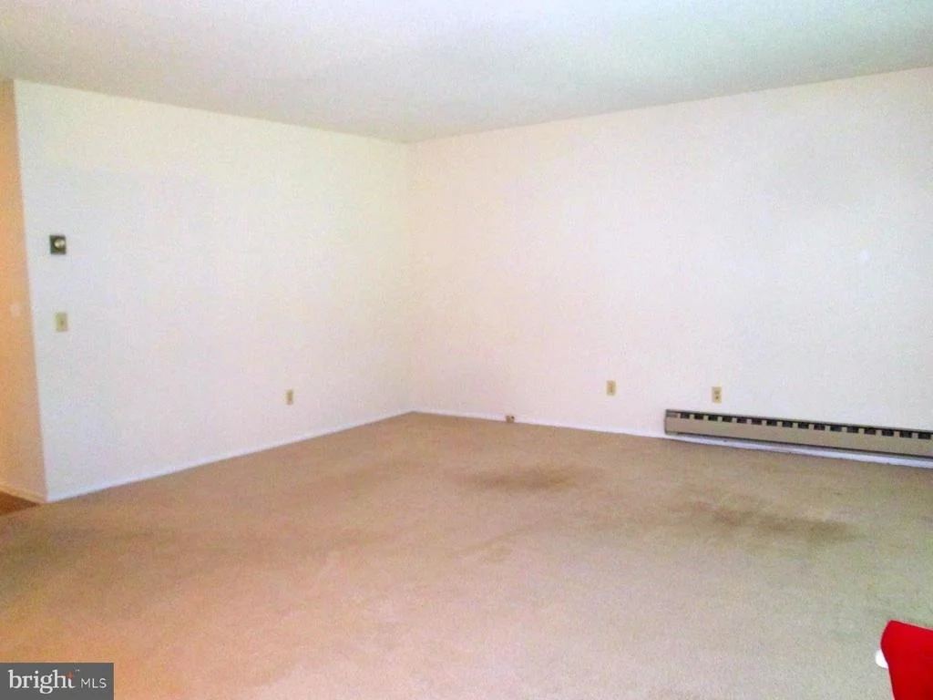 Photo of Unit 141B at 3501 FOREST EDGE DRIVE