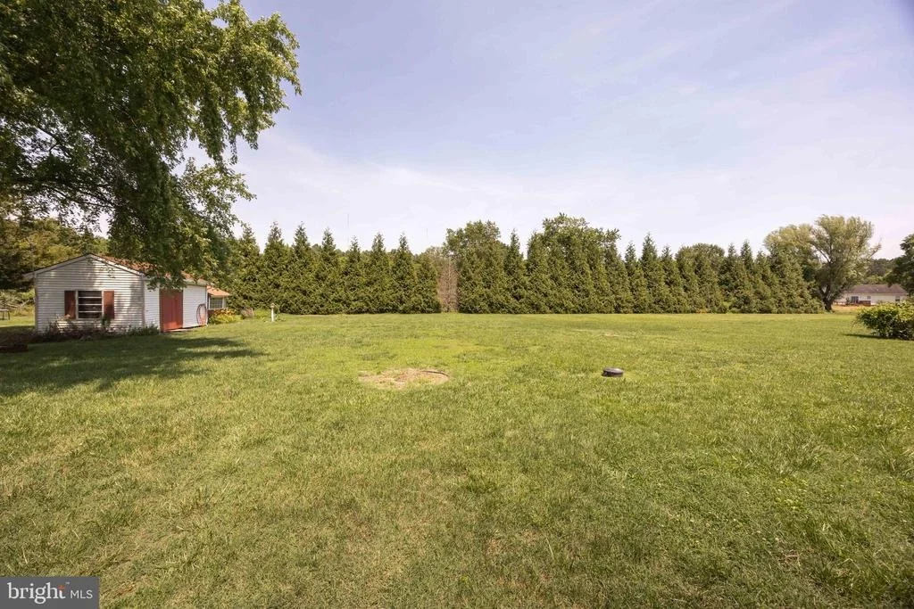 Photo of 8525 N WEST ROAD