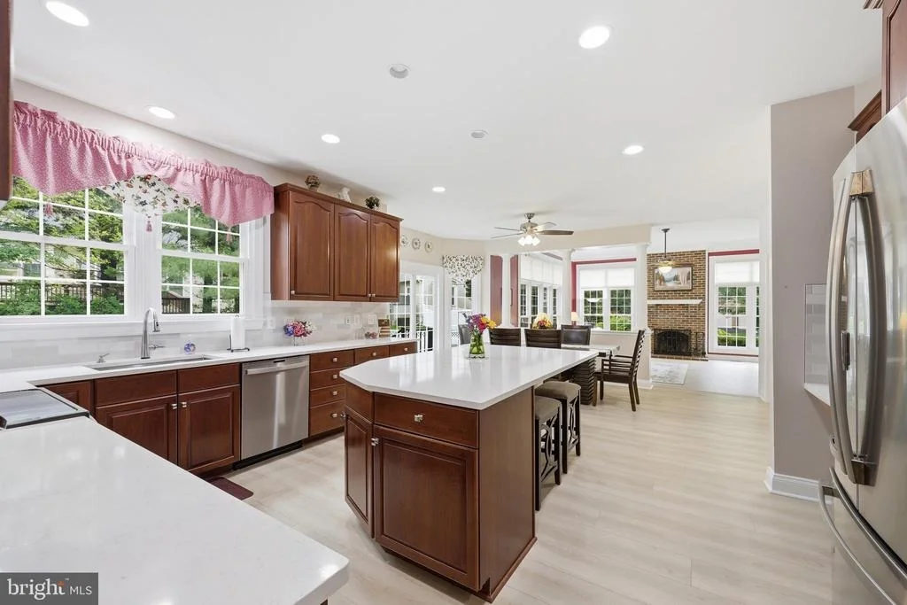 Photo of 5019 TOTHILL