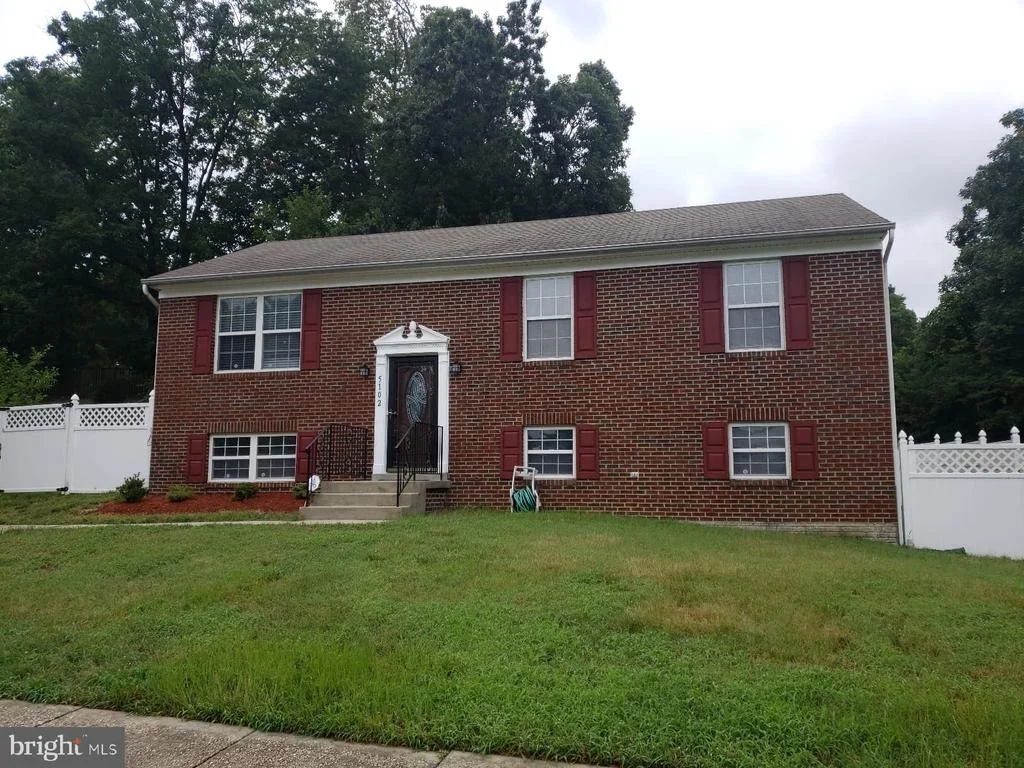 Photo of 5102 LANSING DRIVE