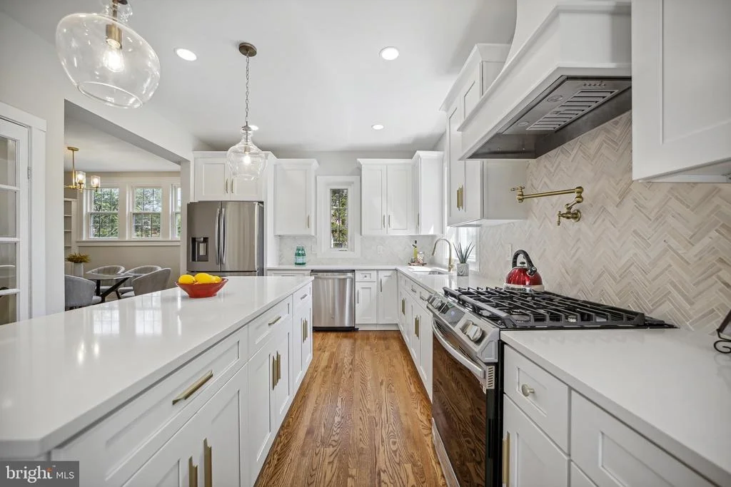 Photo of 9513 BILTMORE DRIVE