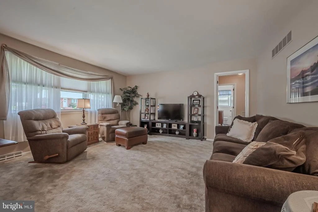 Photo of 35 DAWES DRIVE
