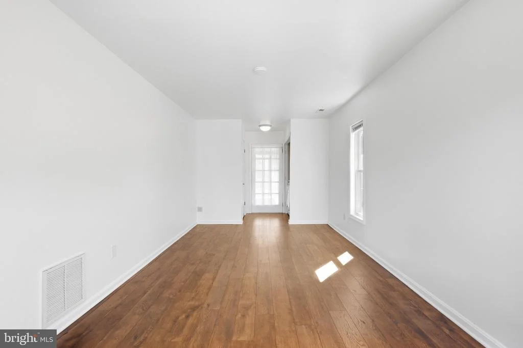 Photo of 9407 KING GEORGE DRIVE