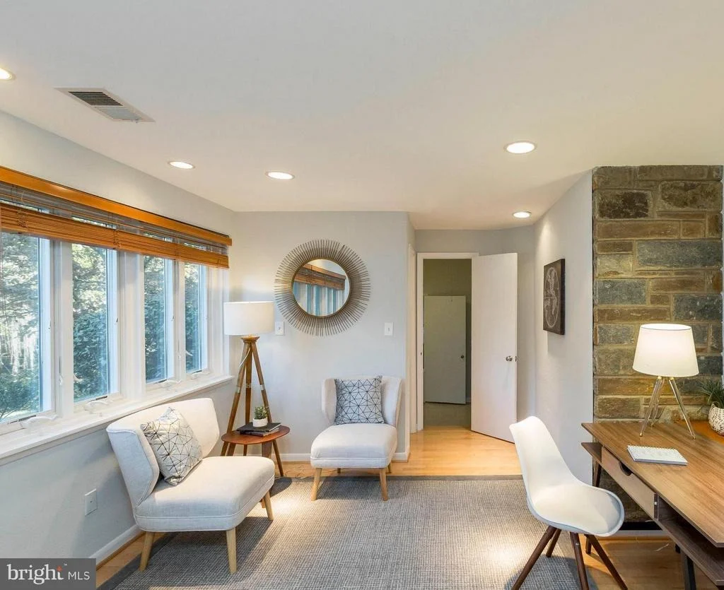 Photo of 1736 OVERLOOK DRIVE