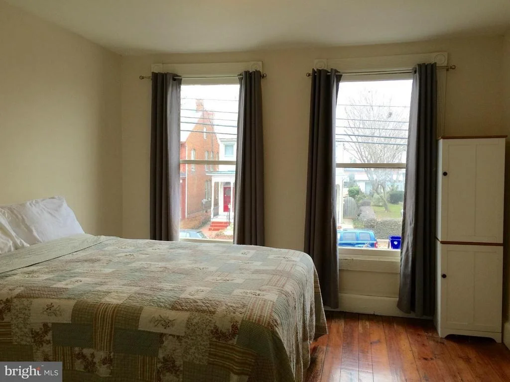 Photo of 306 3RD STREET E