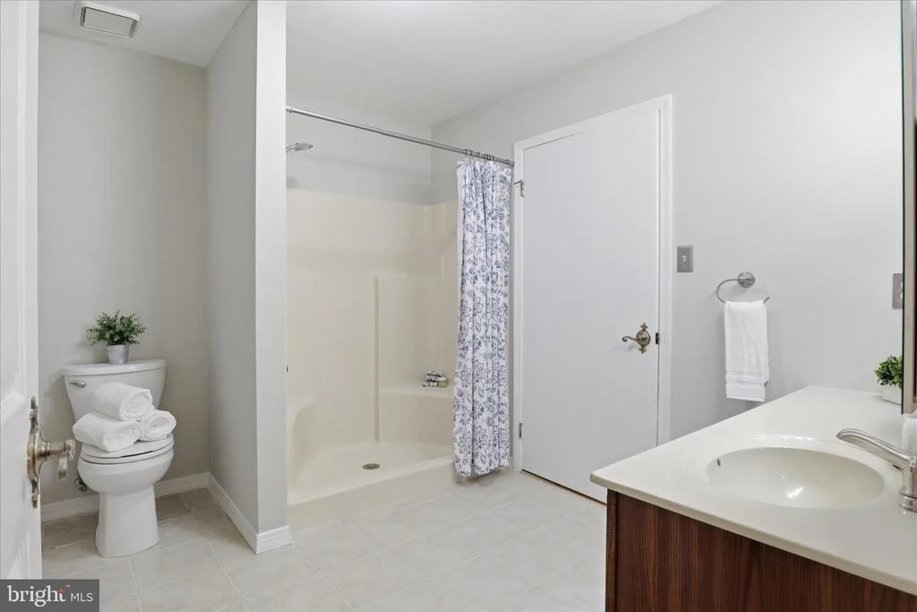Photo of 6501 COMMONWEALTH COURT