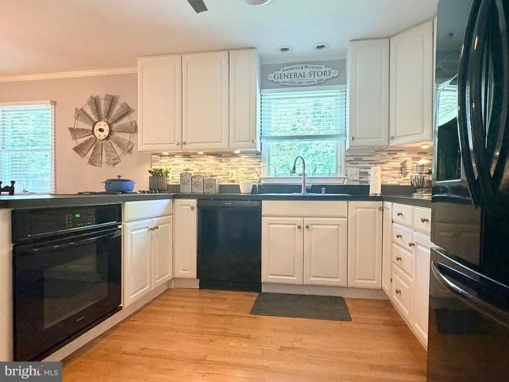 Photo of 4 BURR HILL DRIVE
