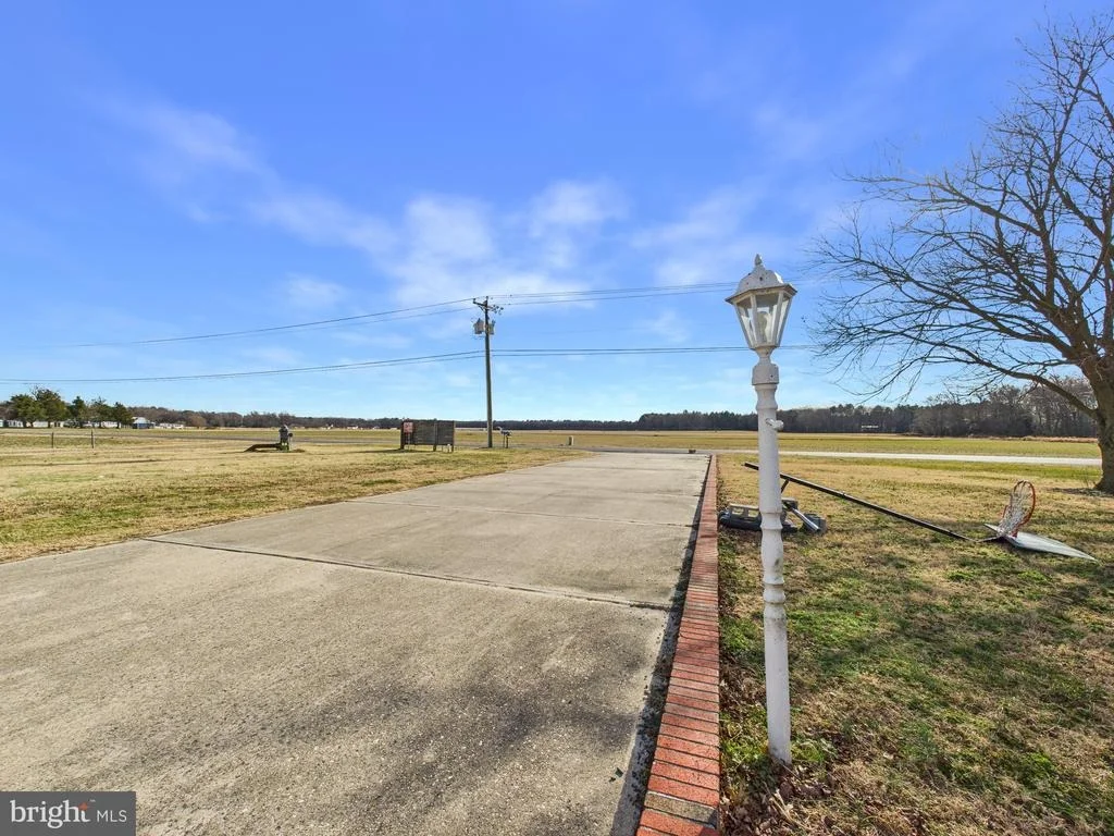 Photo of 28964 WALLER ROAD