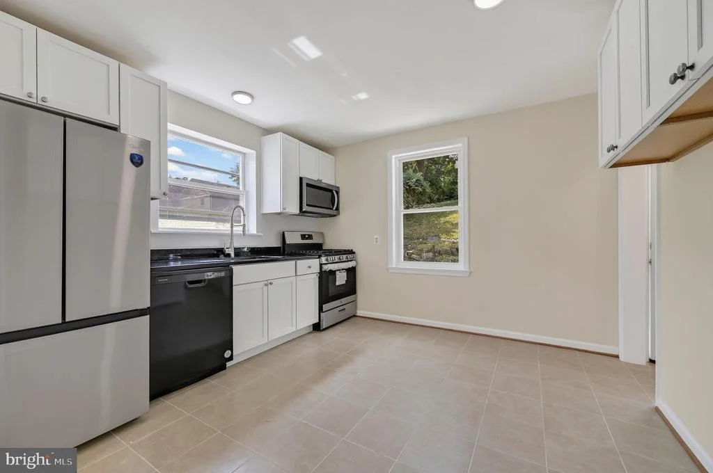 Photo of 2704 FENIMORE ROAD
