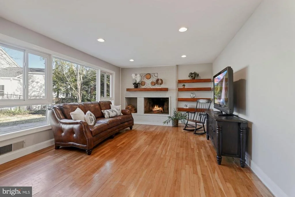 Photo of 7716 BEECH TREE ROAD