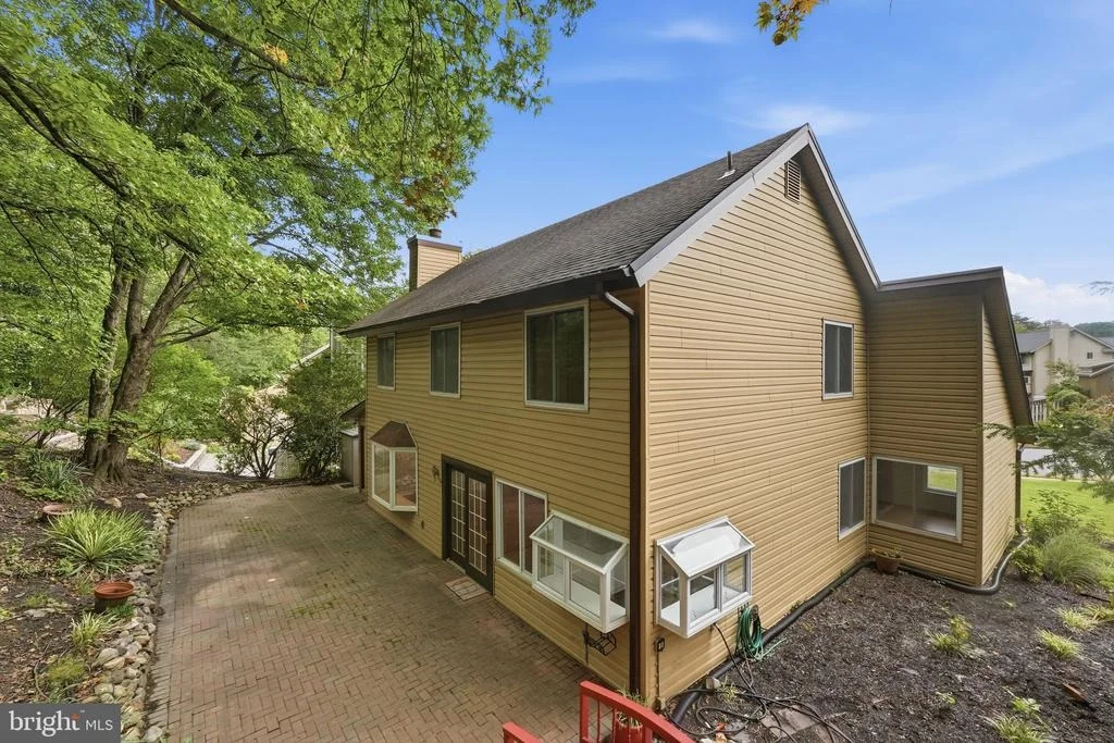 Photo of 7818 MULBERRY BOTTOM LANE