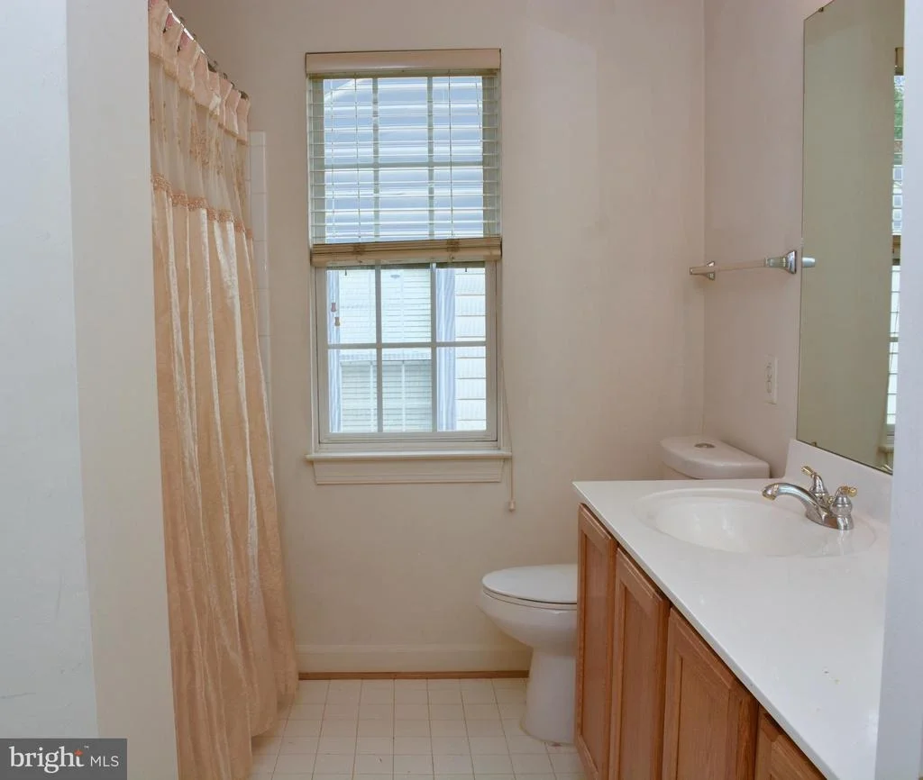 Photo of 2432 NICOL CIRCLE