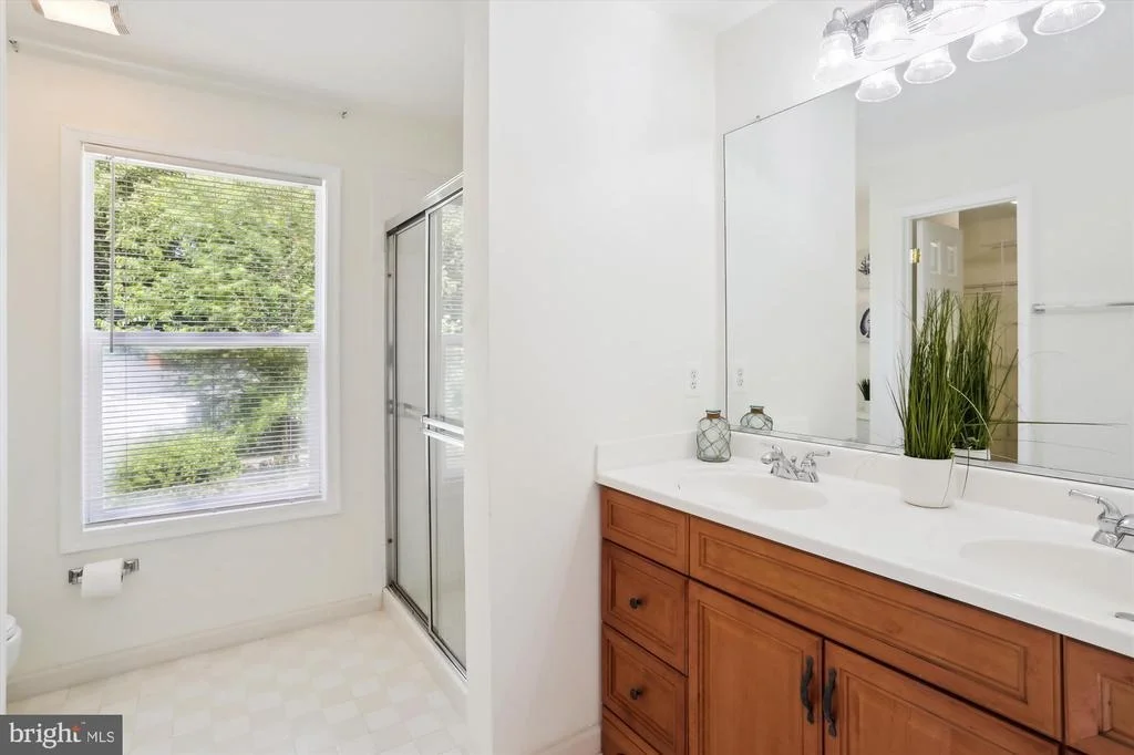 Photo of 17 PIPING ROCK DRIVE