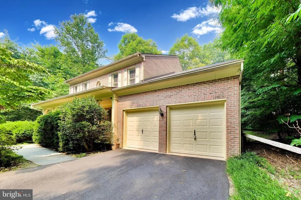 Photo of 6228 GARDEN ROAD