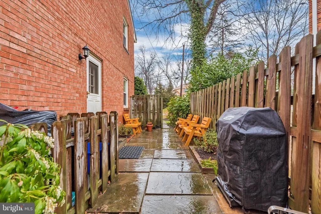 Photo of 8504 AQUEDUCT ROAD