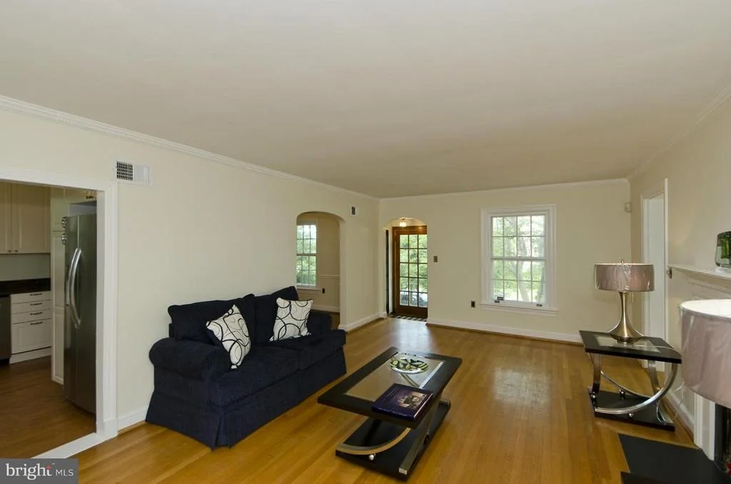 Photo of 6016 FORT HUNT ROAD