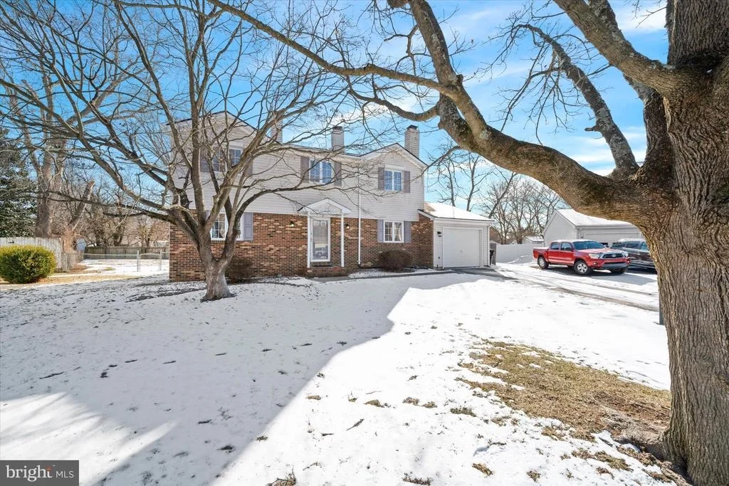 Photo of 19 SQUIRE CIRCLE