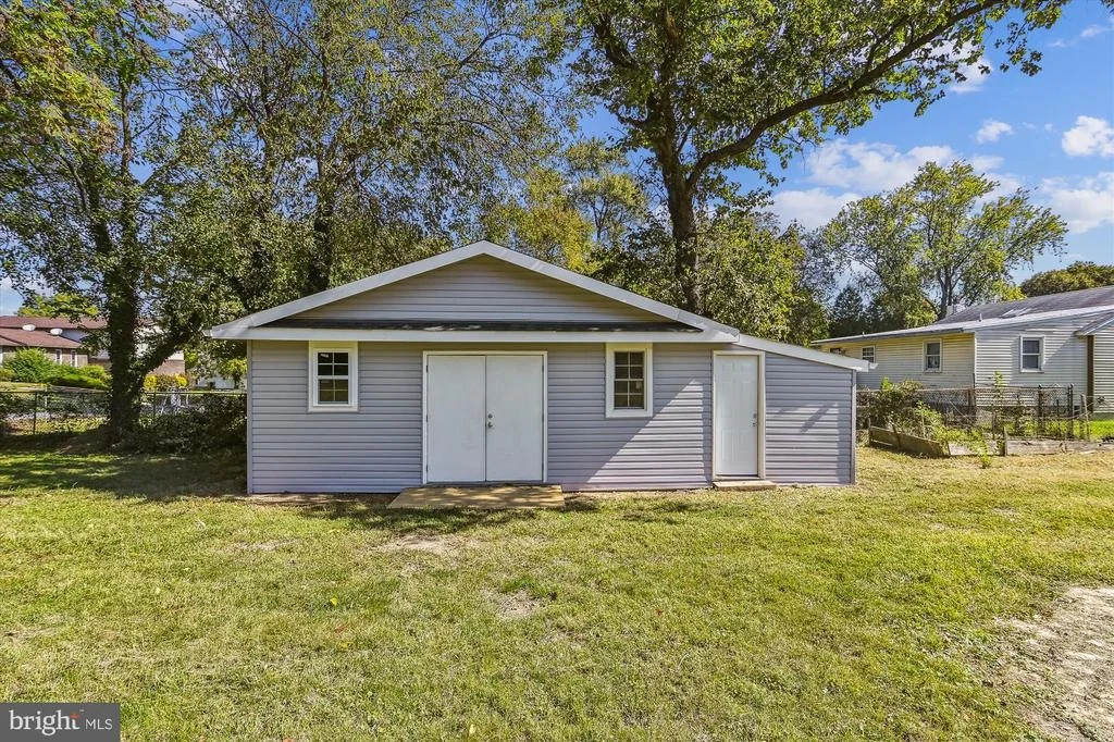 Photo of 210 WARFIELD ROAD
