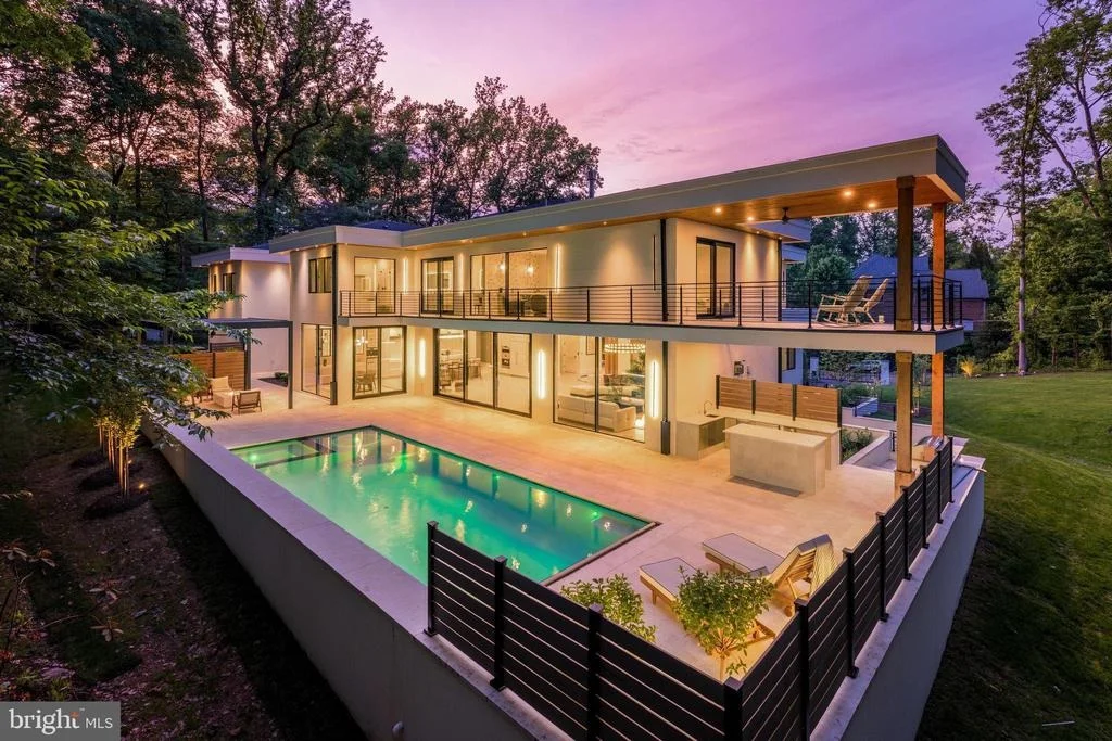 Photo of 7841 OLD DOMINION DRIVE
