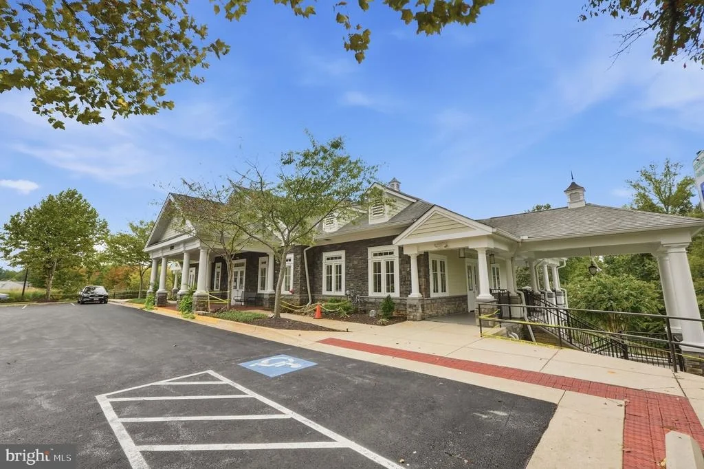 Photo of 3012 LAKE FOREST DRIVE