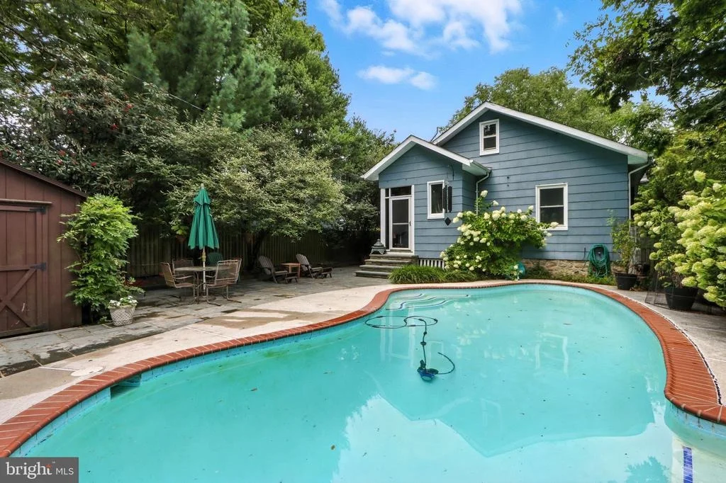 Photo of 5721 RIDGEDALE ROAD