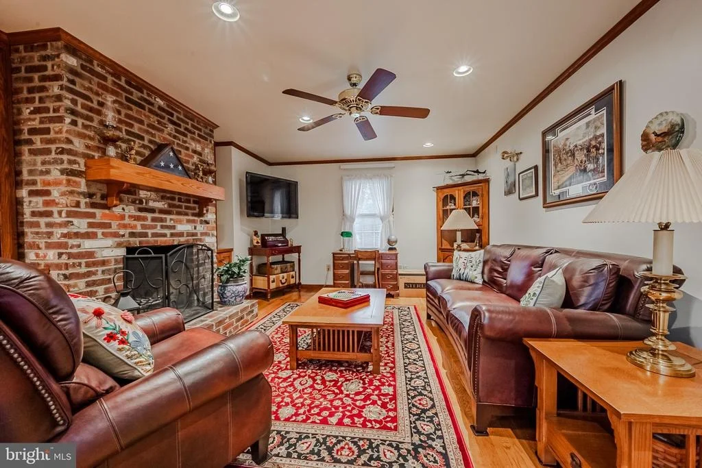 Photo of 612 HYDE RUN DRIVE