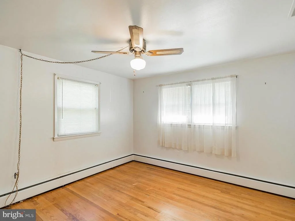 Photo of 18108 MUNCASTER ROAD