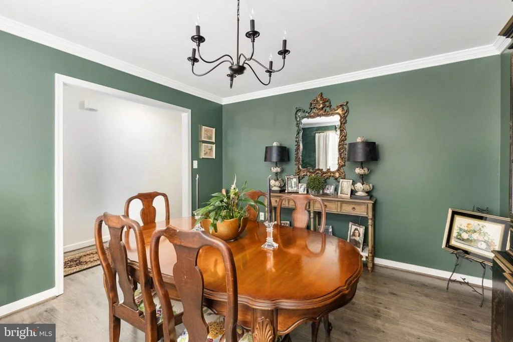 Photo of 333 CARDINAL ROAD