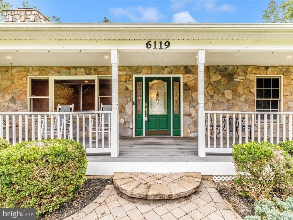 Photo of 6119 DAVIS ROAD