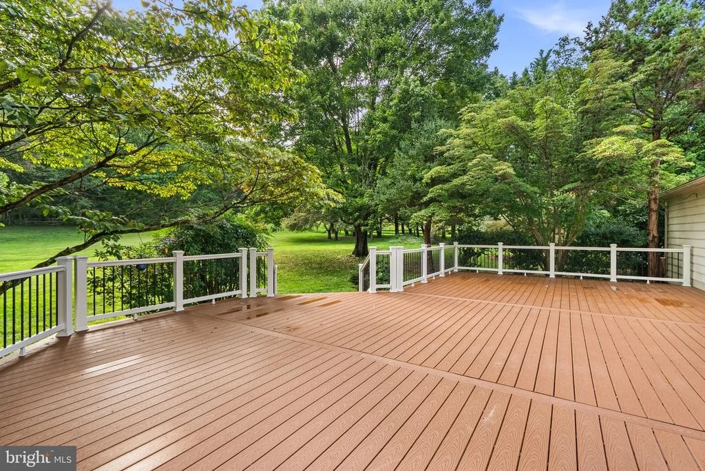 Photo of 1338 EXCALIBER LANE