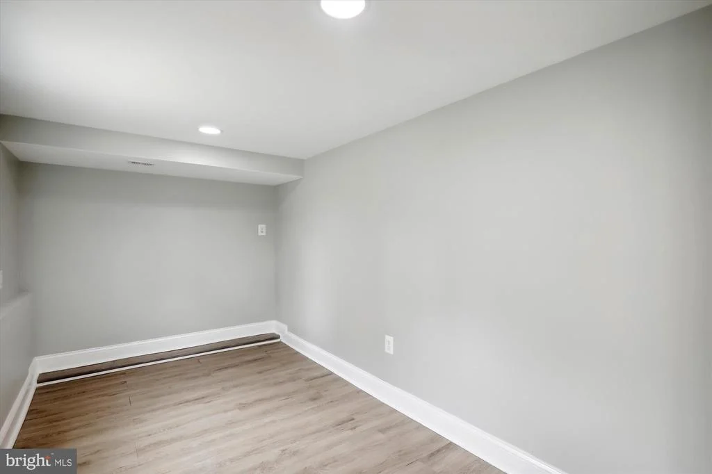 Photo of 7901 DARCY ROAD