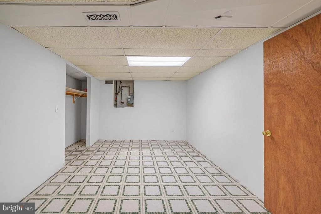 Photo of 1031 TRACY DRIVE