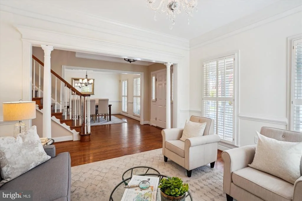 Photo of 302 TSCHIFFELY SQUARE ROAD