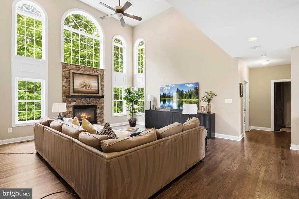 Photo of 3820 LEAFCREST COURT